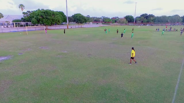 Mako 2011 Boys Green vs Mako 2010 Boys