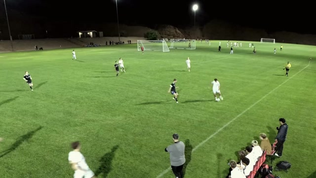 STG Premier 09B EC vs Voltage FC 08B