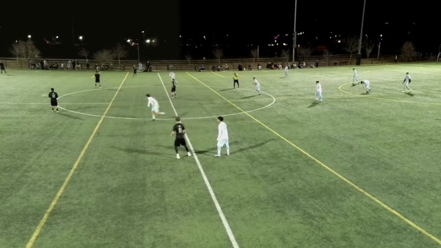 Avalanche 08B Black DW vs STG Premier 09B EC