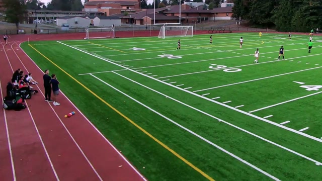 Newport High School Girls JV vs Lindbergh Girl's Varsity Soccer 25-26