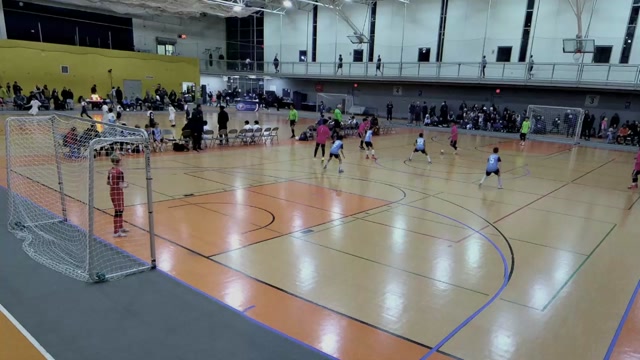 Cream City 2015 vs Mini Majiks