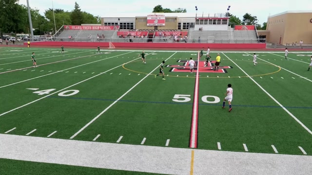 Island Trees vs Queens United B2013