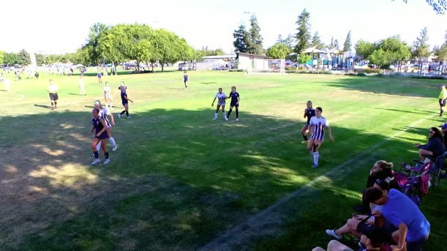 Sierra United SC 10G Navy vs Fusion SC 2010 Girls Gold