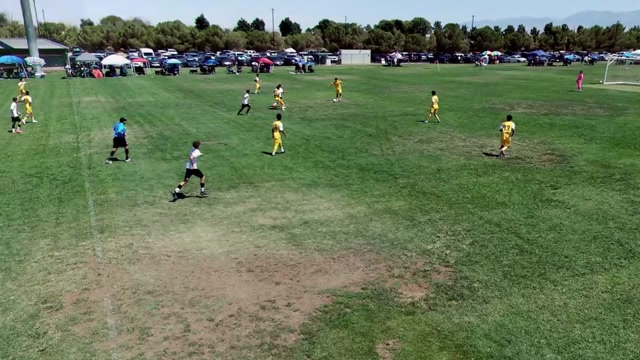 AV B10 FC vs Lightning SC Red B2010