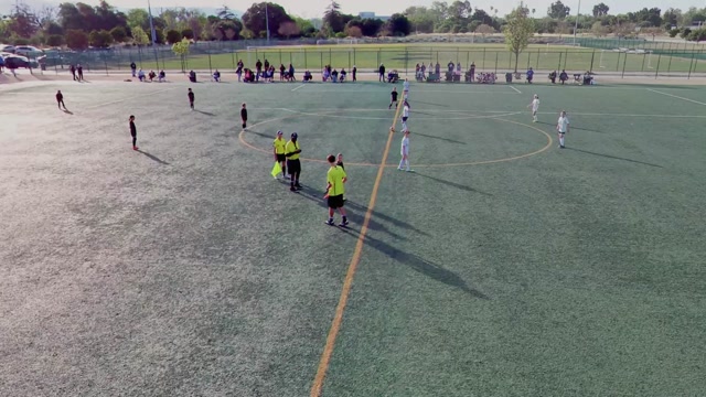 NV SJ United 15/16G Black vs 2015G Premier Black