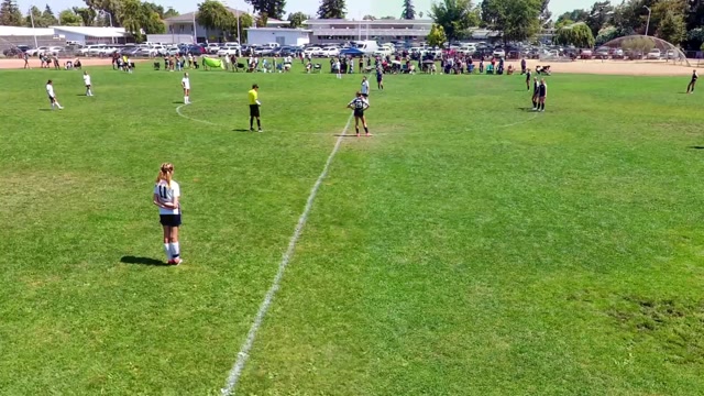 2011G Empire Quakes vs AYSO United Davis 11G White