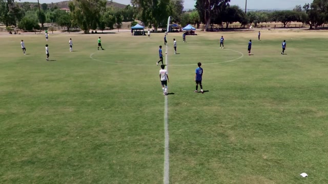 empire surf Elite 64 2010B (CAS) vs B10 MLS AD