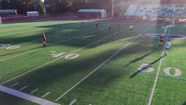 Gladstone High School vs Scappoose High School Girls Soccer