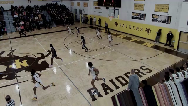 North Farmington Raiders vs Farmington