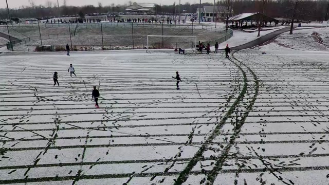 BRAUSA United Futbol 09 Blue vs Mclean U9/2017 Boys White