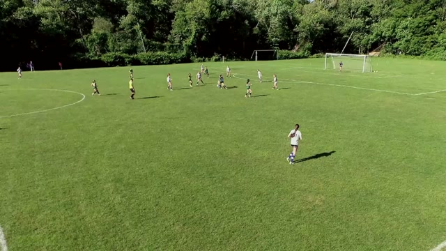 Martha's Vineyard Grade 10 White vs Dartmouth FC Grade 9/10 Girls