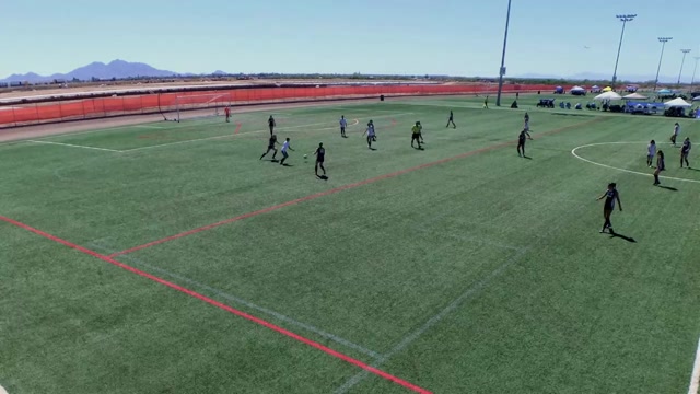 NOS Santos 2009 Girls White Team vs Showlow